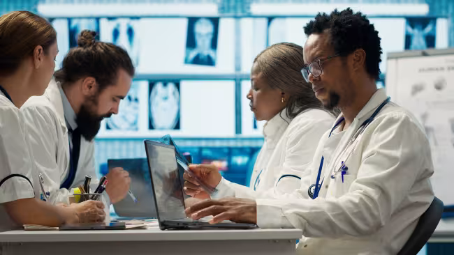 Estudos inéditos sobre hepatites virais em populações vulnerabilizadas!